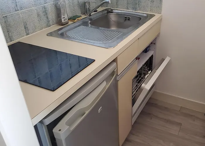 Les Pieds Dans L'eau *